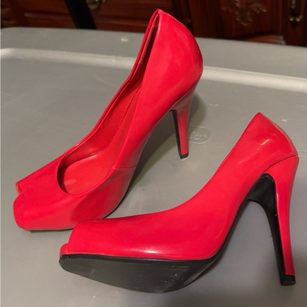 Delicious Vibrant Red Peep-Toe Heels